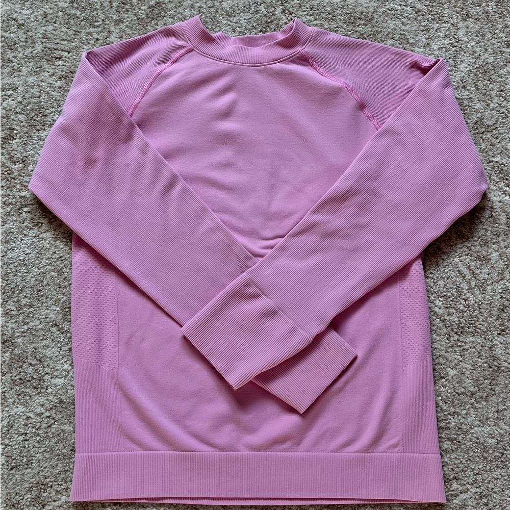 Halfdays pink sweatshirt fits like XS / S - Picture 9 of 9
